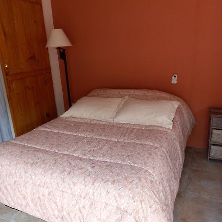 Apartmán Monoambiente En Colonia Colonia del Sacramento Pokoj fotografie